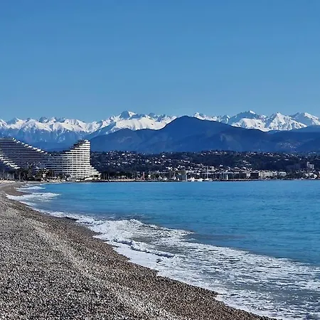 2 Pieces Proche Calme Dans Apartment