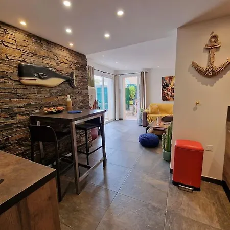 2 Pieces Proche Calme Dans Apartment Antibes