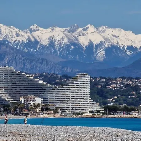 2 Pieces Proche Calme Dans * Antibes