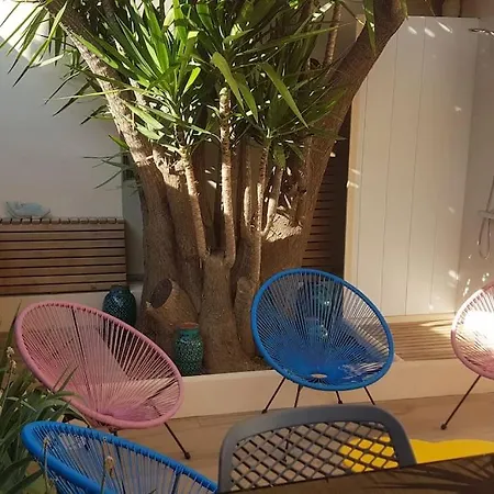 2 Pieces Proche Calme Dans Apartment *