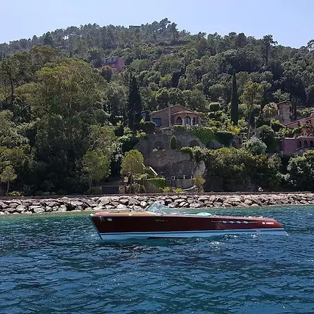 2 Pieces Proche Calme Dans *