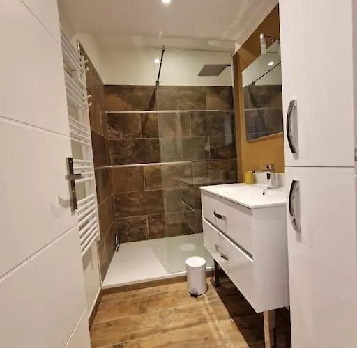 2 Pieces Proche Calme Dans * אנטיב