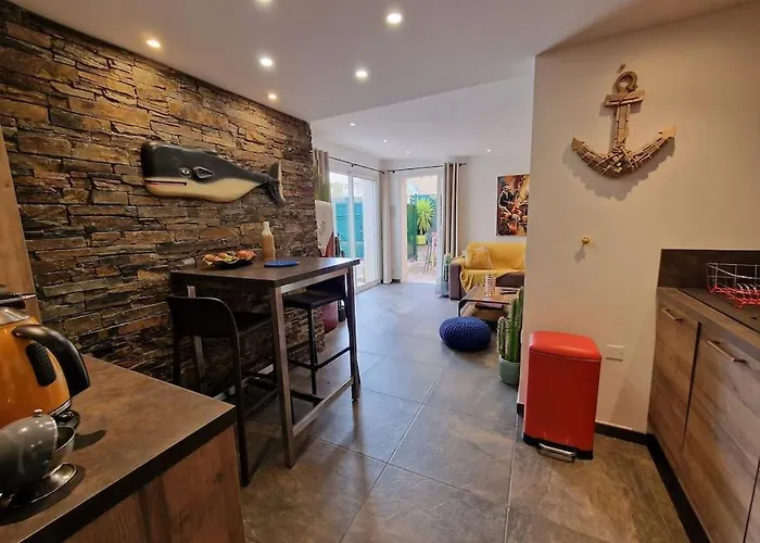 2 Pieces Proche Calme Dans Apartmán Antibes