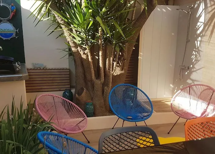 2 Pieces Proche Calme Dans דירה *